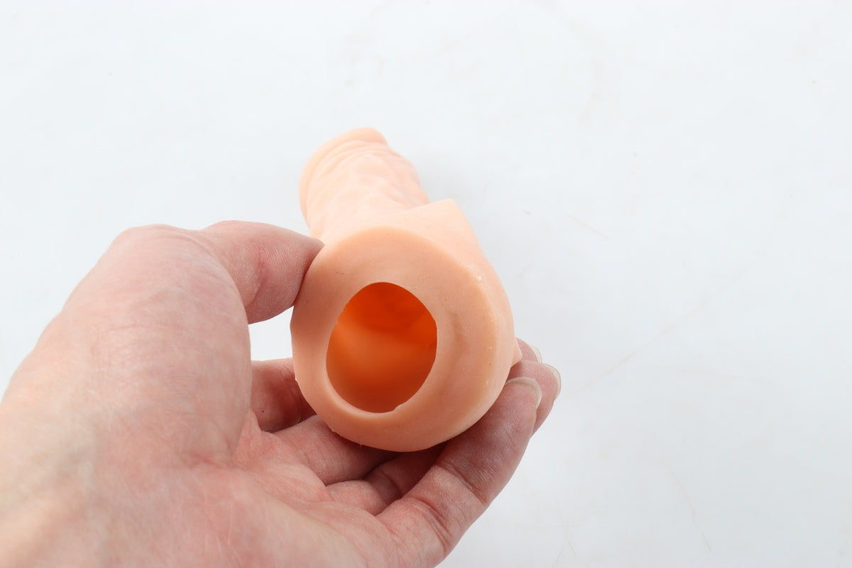 Ucu Dolgulu Realistik 18 CM Uzatmalı Penis Kılıfı